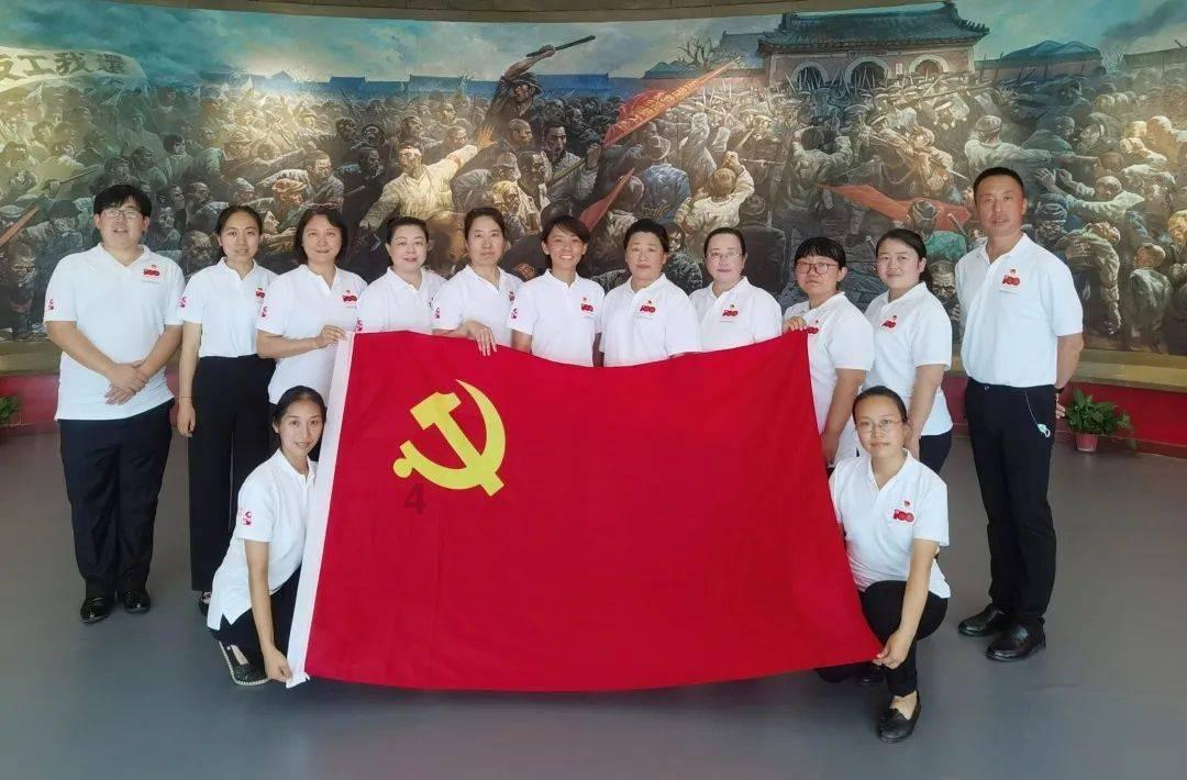 王心刚90岁啦:对病妻不离不弃数十载,儿女已成亿万富翁